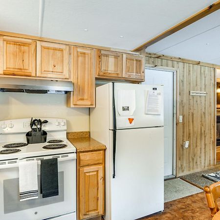 Island Park Cabin Near ATV Trails&Reservoir Extérieur photo
